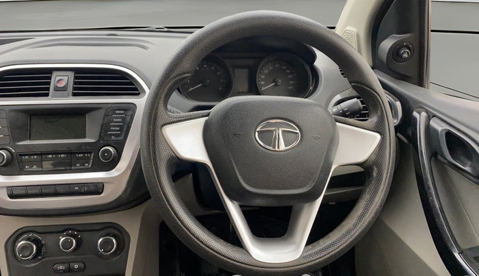 2017 Tata Tiago XT PETROL, Petrol, Manual, 94,455 km, Steering Wheel Close Up