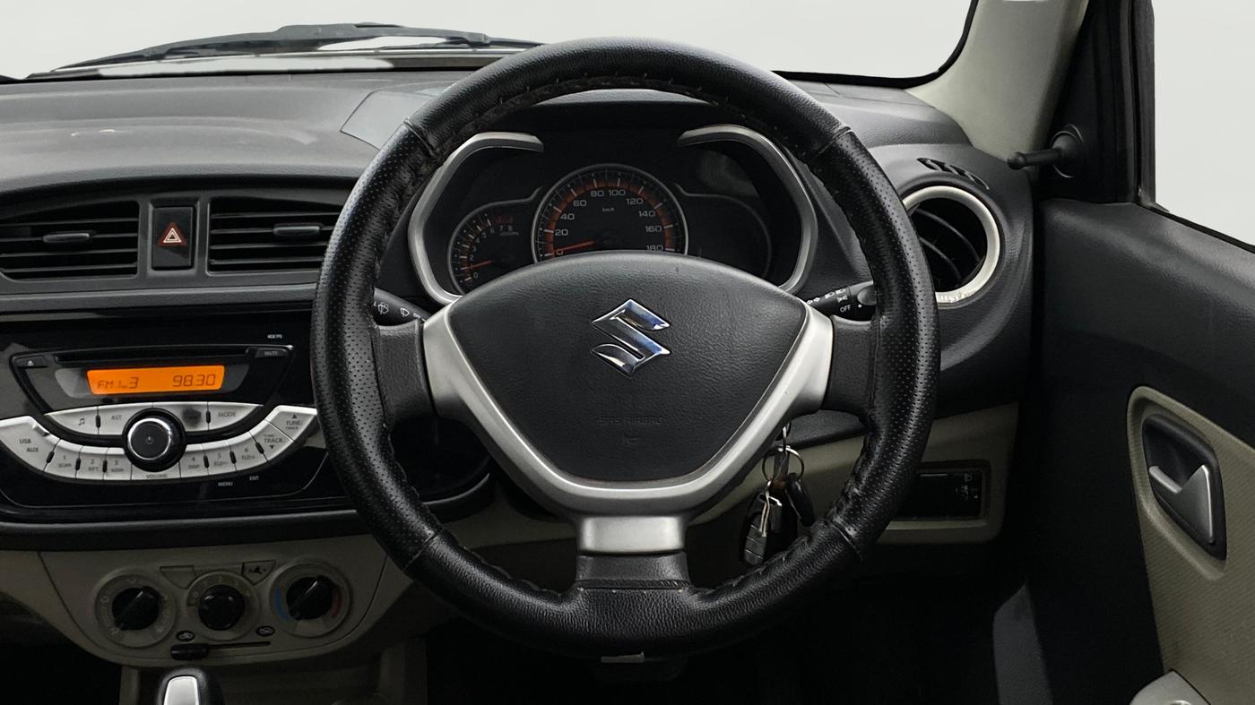 2017 Maruti Alto K10 VXI (O) AMT, Petrol, Automatic, 27,194 km, Steering Wheel Close Up
