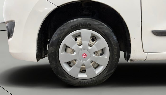 2017 Maruti Wagon R 1.0 LXI, CNG, Manual, 99,236 km, Left Front Wheel