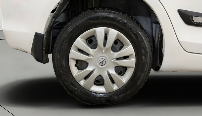 2016 Maruti Swift Dzire VXI, Petrol, Manual, 40,326 km, Right Rear Wheel