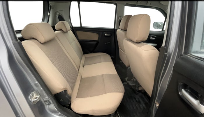 2017 Maruti Wagon R 1.0 LXI, Petrol, Manual, 22,951 km, Right Side Rear Door Cabin