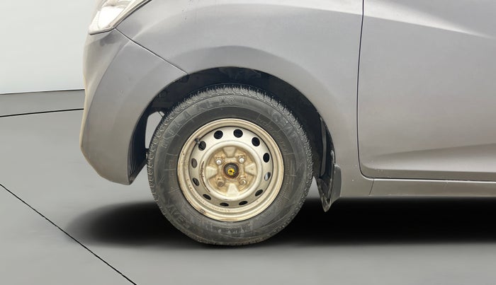 2015 Hyundai Eon ERA +, Petrol, Manual, 58,249 km, Left Front Wheel