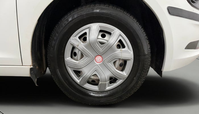 2021 Tata ALTROZ XE PETROL, Petrol, Manual, 17,222 km, Right Front Wheel