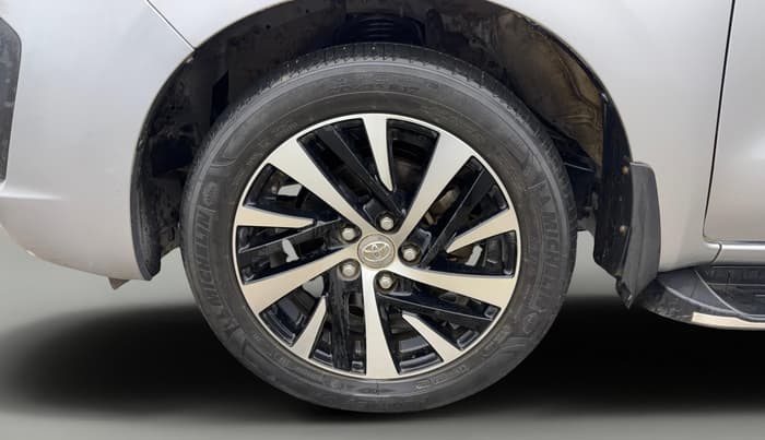 2022 Toyota Innova Crysta 2.7 ZX AT 7 STR, Petrol, Automatic, 51,133 km, Left Front Wheel