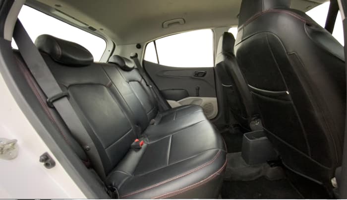 2023 Hyundai GRAND I10 NIOS ERA 1.2 KAPPA VTVT, Petrol, Manual, 29,349 km, Right Side Rear Door Cabin