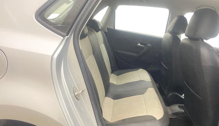 2021 Volkswagen Polo TRENDLINE 1.0L, Petrol, Manual, 56,113 km, Right Side Rear Door Cabin