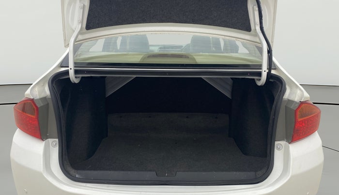 2017 Honda City 1.5L I-VTEC SV, Petrol, Manual, 20,577 km, Boot Open Zoomed View