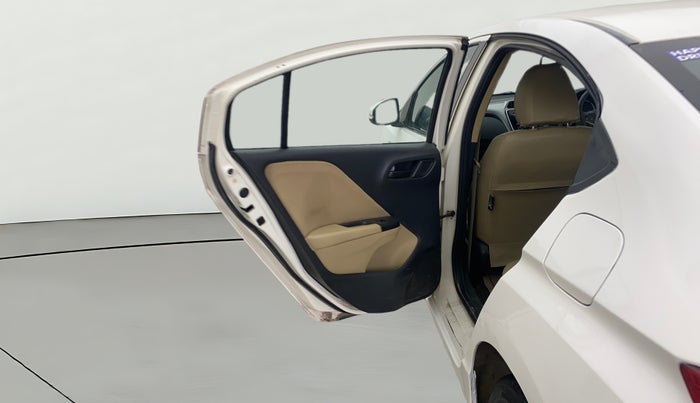 2015 Honda City 1.5L I-VTEC SV, Petrol, Manual, 1,10,770 km, LHS Rear Door