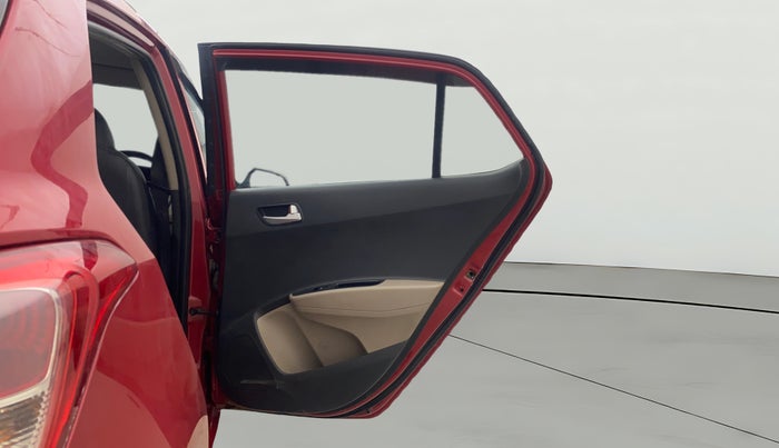 2017 Hyundai Grand i10 SPORTZ (O) AT 1.2 KAPPA VTVT, Petrol, Automatic, 96,928 km, RHS Rear Door