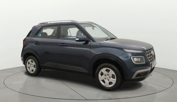 2021 Hyundai VENUE S+ 1.2, Petrol, Manual, 39,267 km, Right Front Diagonal
