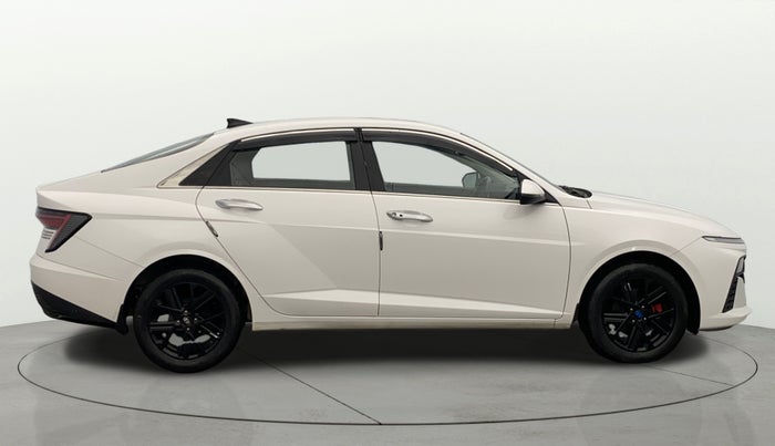 2023 Hyundai Verna 1.5 TURBO GDI MT SX, Petrol, Manual, 24,812 km, Right Side View