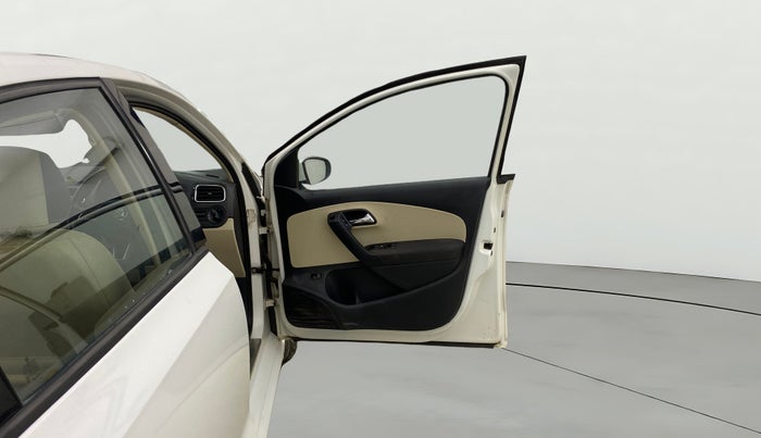 2017 Skoda Rapid AMBITION 1.6 MPI AT, Petrol, Automatic, 61,048 km, RHS Front Door