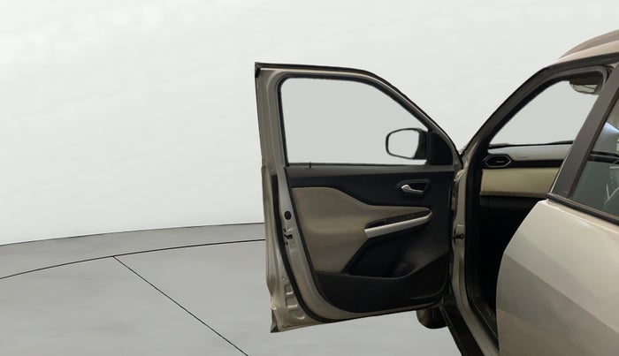 2023 Nissan MAGNITE XV MT, Petrol, Manual, 29,269 km, LHS Front Door