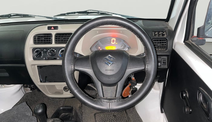 2024 Maruti Eeco 5 STR AC, Petrol, Manual, 4,359 km, Steering Wheel Close Up