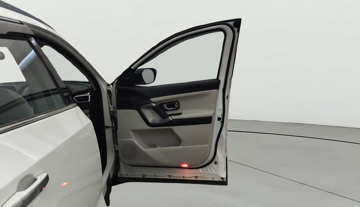2021 Tata Safari XZA PLUS, Diesel, Automatic, 42,336 km, RHS Front Door