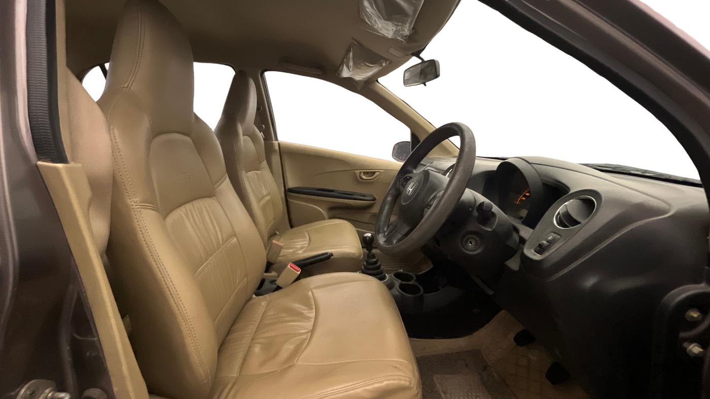 2014 Honda Amaze 1.2L I-VTEC S, Petrol, Manual, 50,739 km, Right Side Front Door Cabin