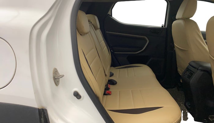 2021 Renault Kiger RXZ TURBO MT, Petrol, Manual, 88,074 km, Right Side Rear Door Cabin