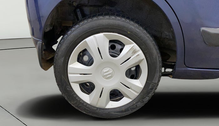 2018 Maruti Wagon R 1.0 VXI, Petrol, Manual, 37,905 km, Right Rear Wheel