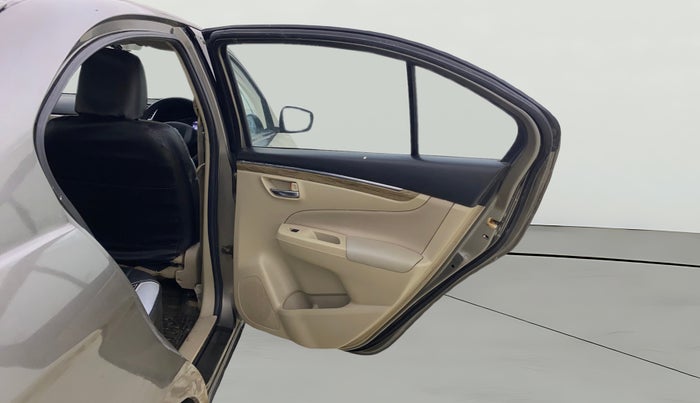 2018 Maruti Ciaz ALPHA DIESEL 1.3, Diesel, Manual, 97,854 km, RHS Rear Door