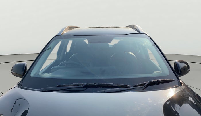 2021 KIA SONET HTX 1.5, Diesel, Manual, 42,963 km, Front Windshield