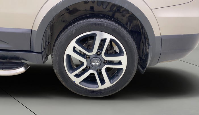 2018 Tata Hexa XT 4X2 7 STR, Diesel, Manual, 1,01,248 km, Left Rear Wheel