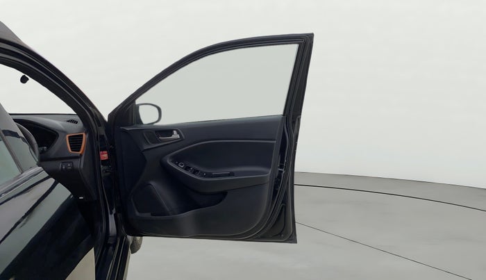 2016 Hyundai i20 Active 1.2 SX, Petrol, Manual, 73,422 km, RHS Front Door