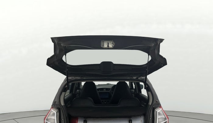 2017 Maruti Alto K10 LXI CNG (AIRBAG), CNG, Manual, 87,653 km, Boot Door Open