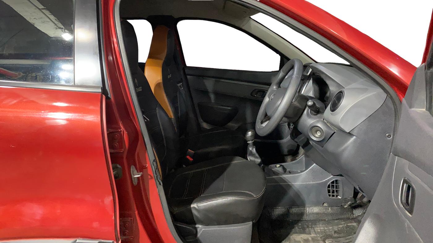 2016 Renault Kwid RXT 0.8, Petrol, Manual, 45,598 km, Right Side Front Door Cabin