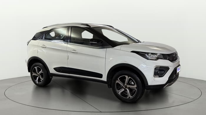 2021 Tata NEXON XZA PLUS SUNROOF PETROL, Petrol, Automatic, 78,872 km, Right Front Diagonal