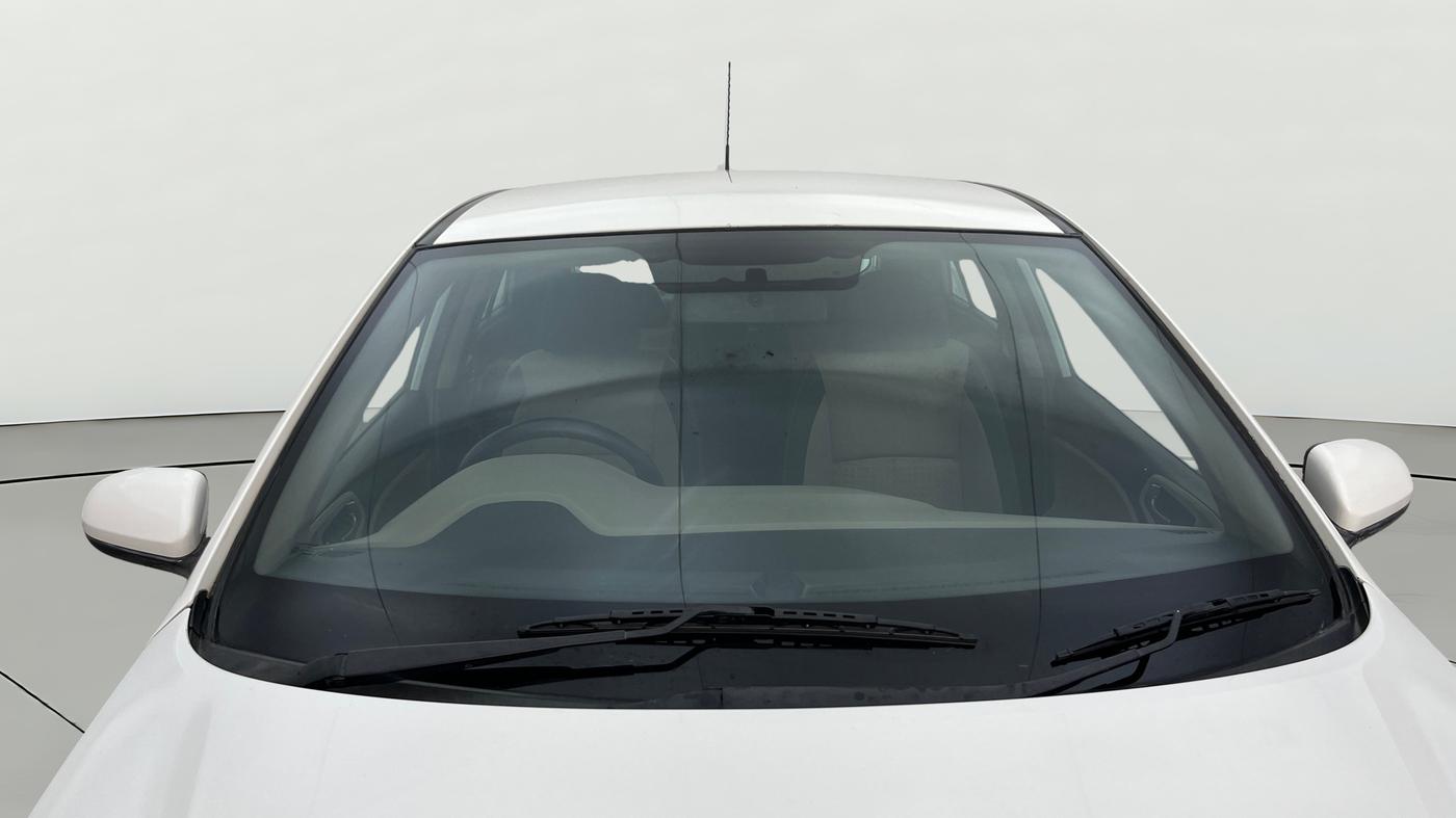 2015 Hyundai Elite i20 MAGNA 1.2, Petrol, Manual, 1,26,438 km, Front Windshield