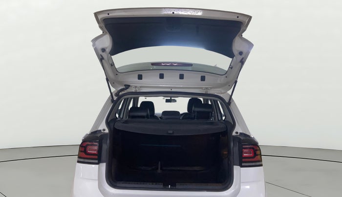 2021 Volkswagen TAIGUN GT 1.5 TSI MT, Petrol, Manual, 56,544 km, Boot Door Open