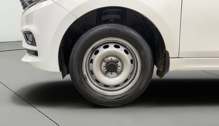 2022 Tata Tiago XM CNG, CNG, Manual, 24,609 km, Left Front Wheel