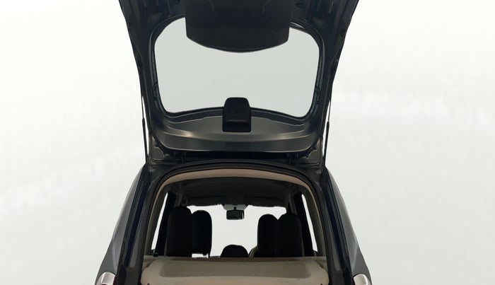 2015 Renault Duster 85 PS RXL DIESEL, Diesel, Manual, 67,785 km, Boot Door Open