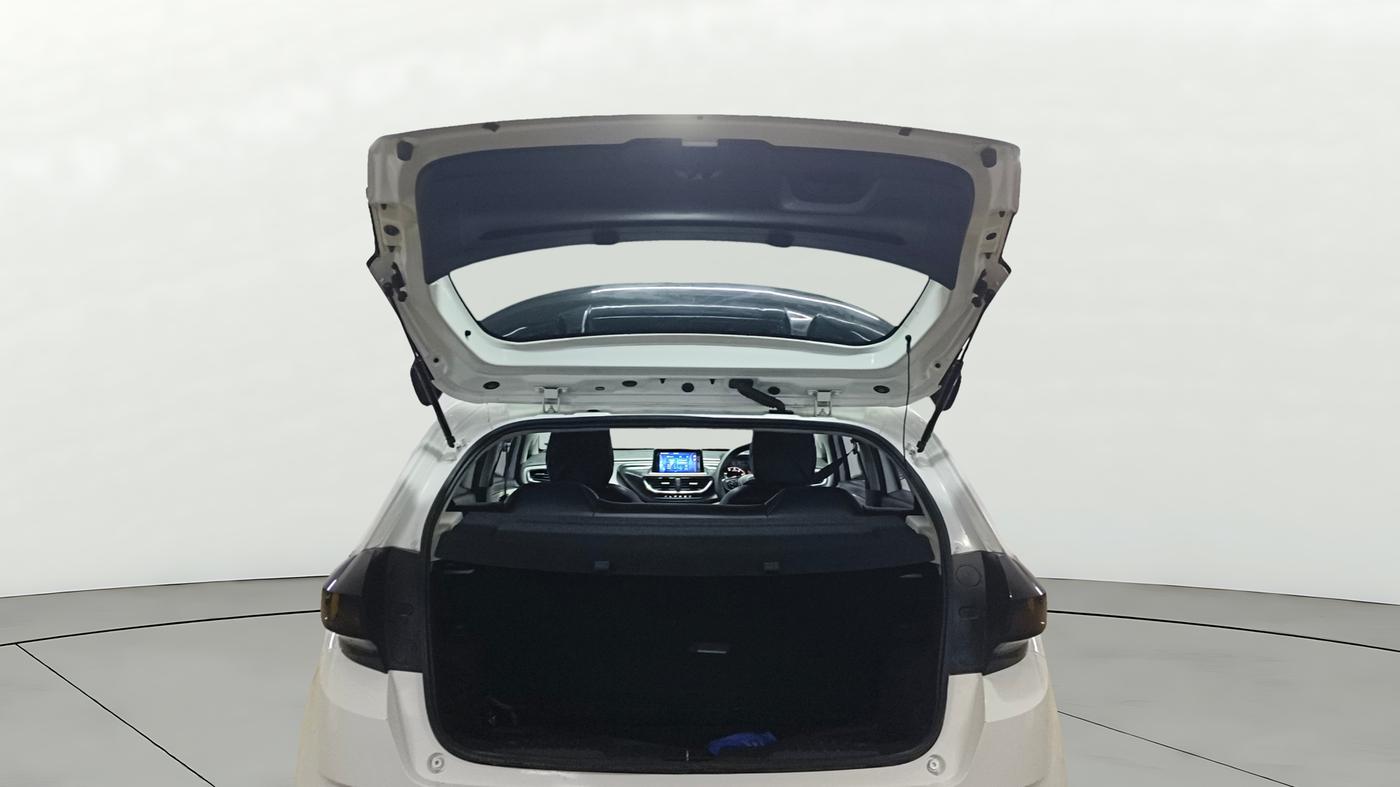 2022 Tata ALTROZ XM PLUS PETROL, Petrol, Manual, 36,662 km, Boot Door Open