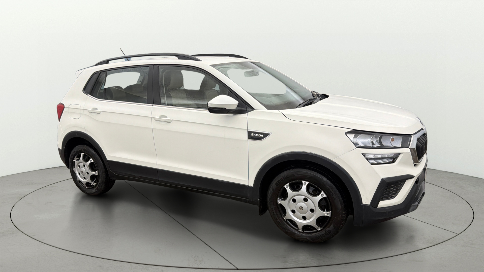2022 Skoda Kushaq ACTIVE 1.0L TSI MT
