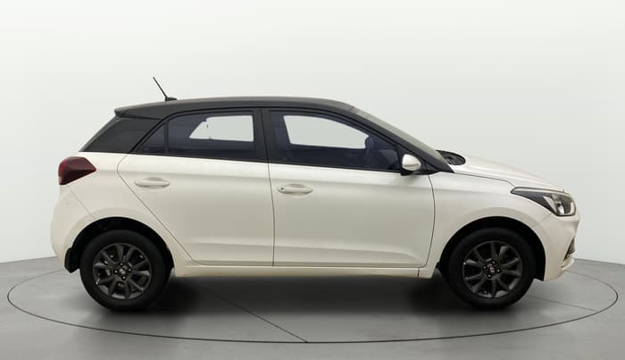 2020 Hyundai Elite i20 SPORTZ PLUS 1.2, Petrol, Manual, 62,545 km, Right Side View