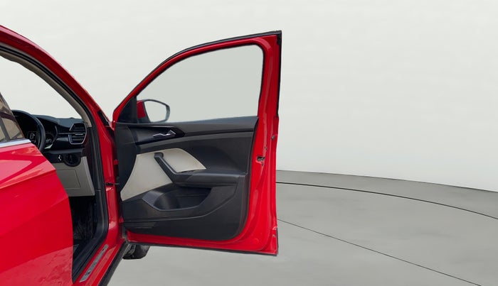 2021 Skoda KUSHAQ STYLE 1.5L TSI DSG, Petrol, Automatic, 55,864 km, RHS Front Door