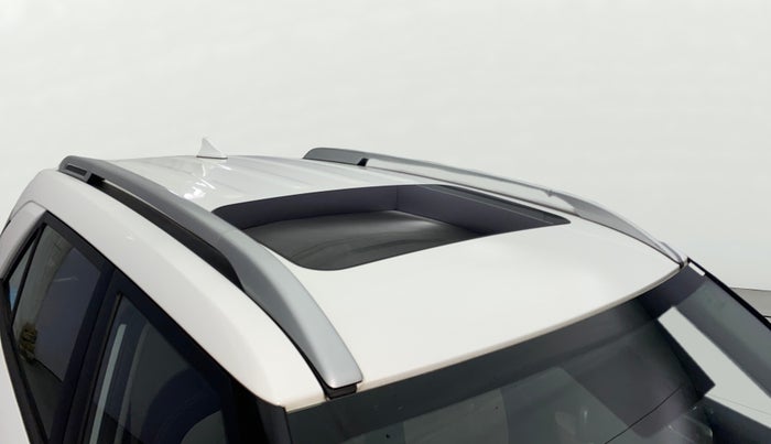 2022 Hyundai VENUE SX 1.2 PETROL, Petrol, Manual, 33,433 km, Roof