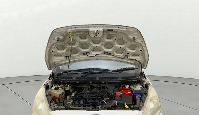 2016 Ford New Figo AMBIENTE 1.2 PETROL, Petrol, Manual, 46,895 km, Open Bonet