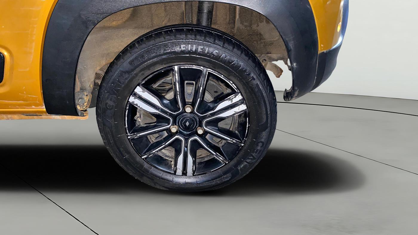 2022 Renault Kwid CLIMBER AMT 1.0, Petrol, Automatic, 39,201 km, Left Rear Wheel