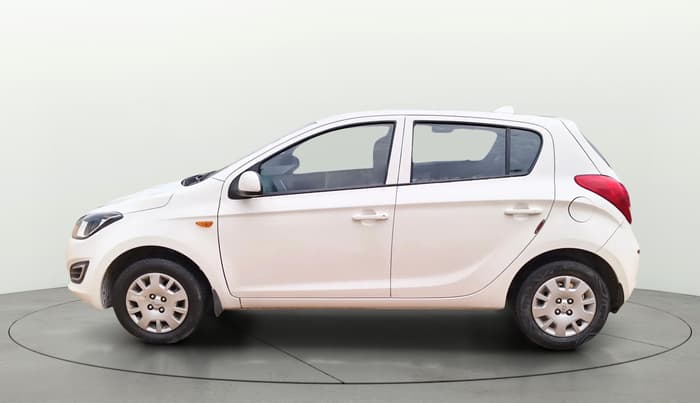 2014 Hyundai i20 ERA 1.2, Petrol, Manual, 50,804 km, Left Side