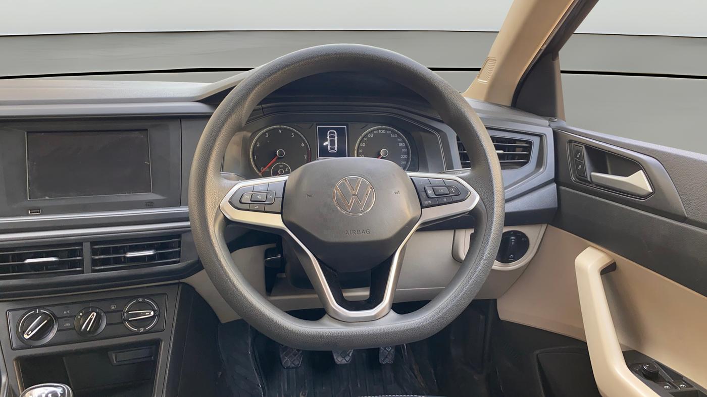 2023 Volkswagen VIRTUS COMFORTLINE TSI 1.0 MT, Petrol, Manual, 40,349 km, Steering Wheel Close Up