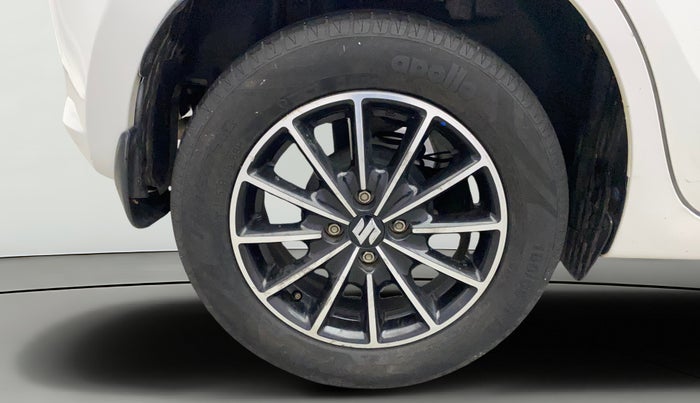 2019 Maruti Swift LXI, Petrol, Manual, 44,468 km, Right Rear Wheel
