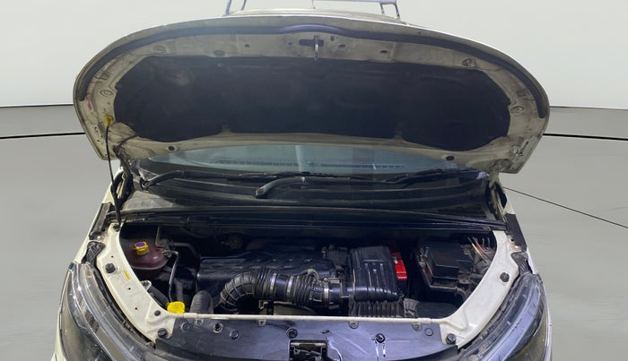 2018 Mahindra MARAZZO M6 8 STR, Diesel, Manual, 1,14,645 km, Open Bonet