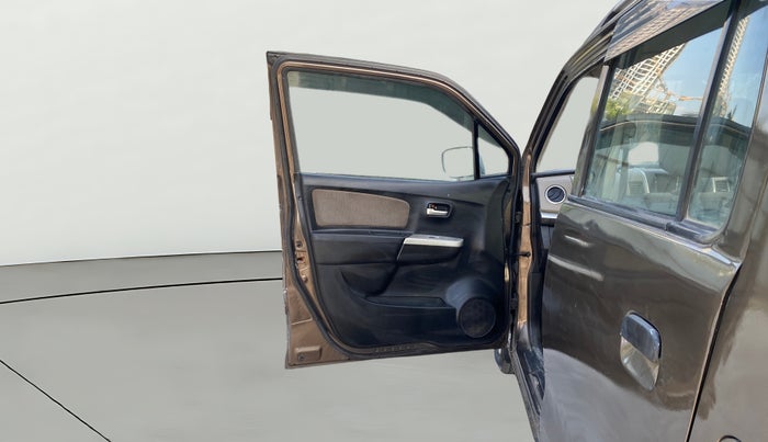 2014 Maruti Wagon R 1.0 LXI CNG, CNG, Manual, 70,329 km, LHS Front Door