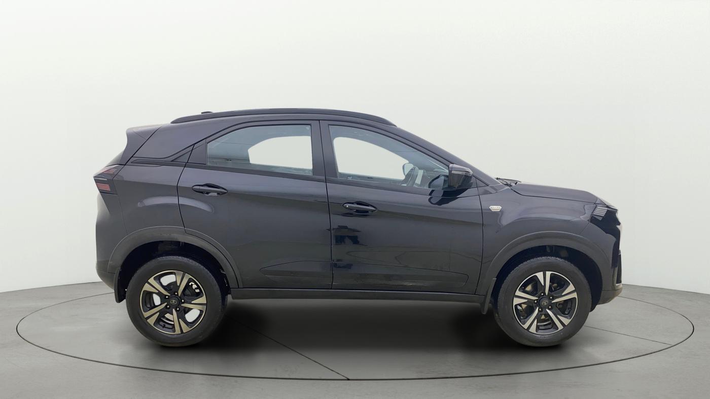 2025 Tata NEXON Creative Plus S 1.5 Revotorq 6MT Dark Edition, Diesel, Manual, 41,068 km, Right Side View