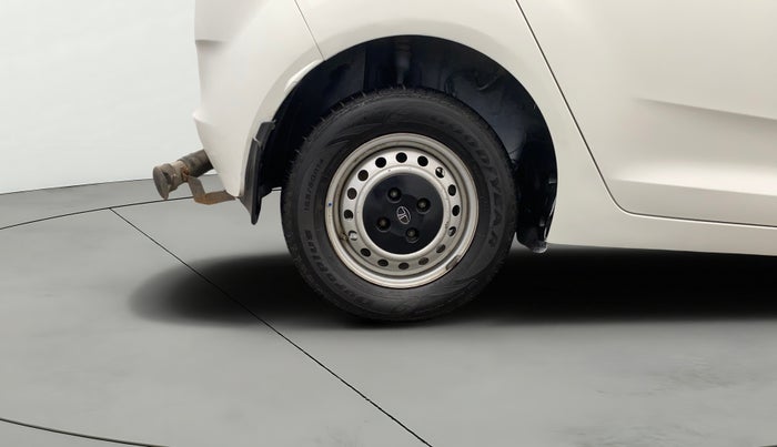 2021 Tata ALTROZ XM DIESEL, Diesel, Manual, 34,587 km, Right Rear Wheel