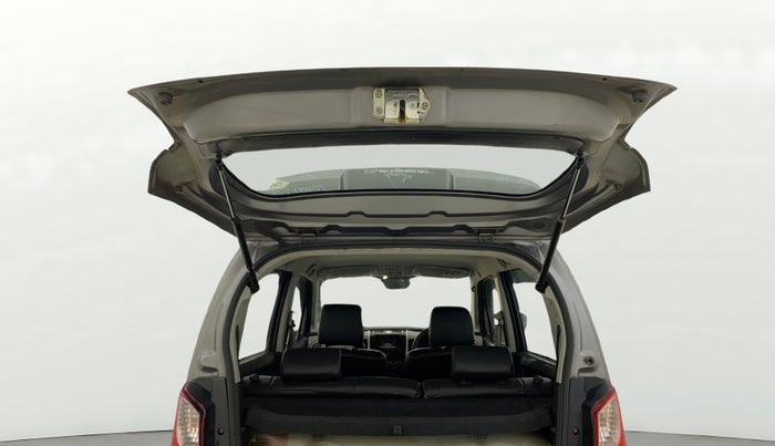 2016 Maruti Wagon R 1.0 LXI CNG, CNG, Manual, 1,06,985 km, Boot Door Open