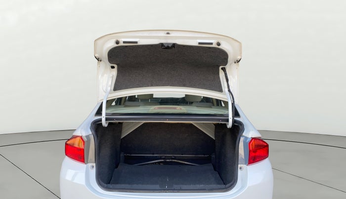 2017 Honda City 1.5L I-VTEC V MT, Petrol, Manual, 69,143 km, Boot Door Open