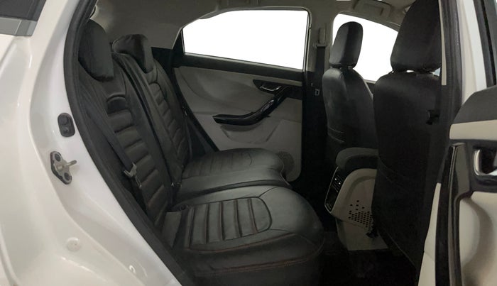 2022 Tata NEXON XZ PLUS PETROL SUNROOF, Petrol, Manual, 17,310 km, Right Side Rear Door Cabin